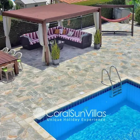 فيلة Family Short Walk To Coral Bay Strip 5 Min And Pub, Shops Etc *