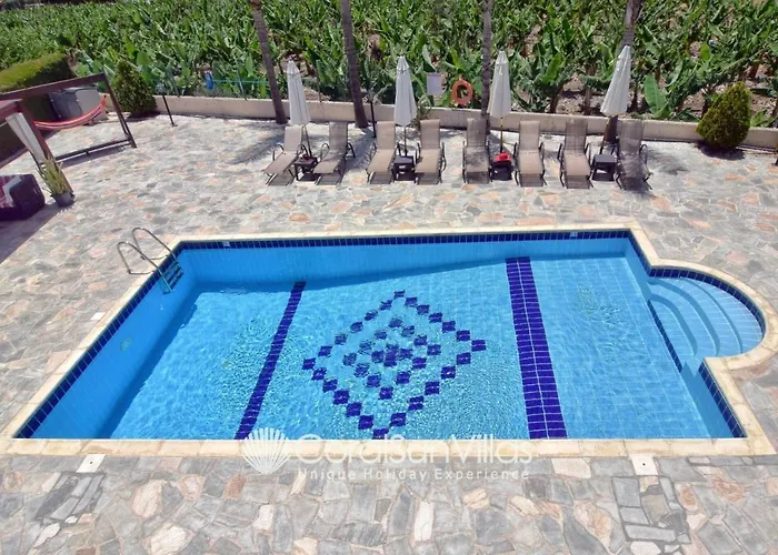 Villa Family Short Walk To Coral Bay Strip 5 Min And Pub, Shops Etc Pégeia